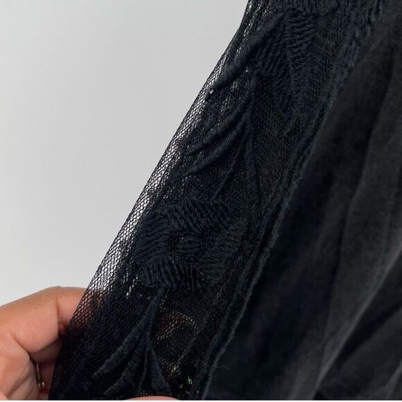 Free People Black Billy Jean Twofer Top Small – Embroidered Lace Sleeves - Picture 10 of 15